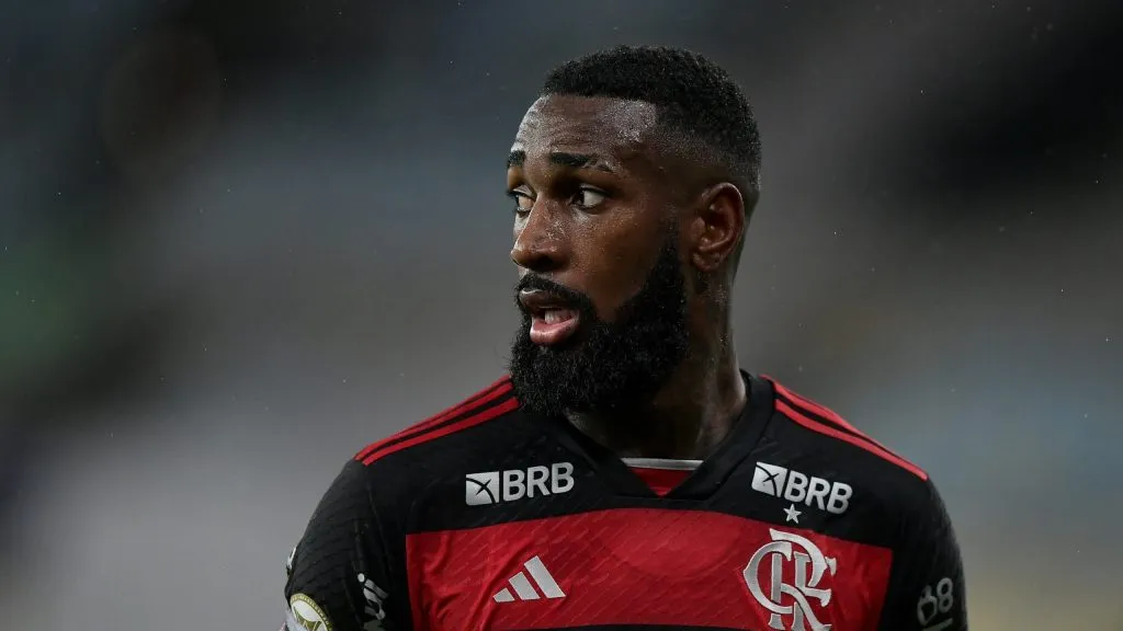 Zenit quer envolver Wendel por Gerson, do Flamengo (Imagem: Thiago Ribeiro/AGIF)