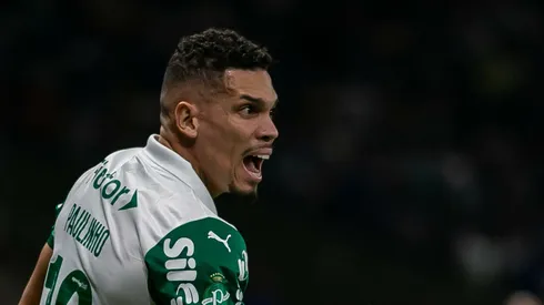 – Paulinho jogador do Palmeiras