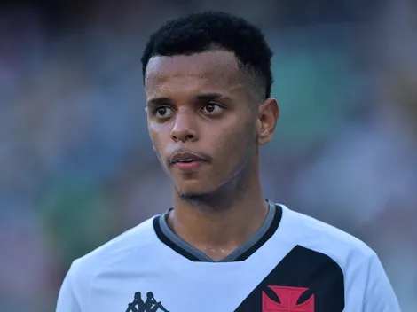 Vasco reintegra lateral, que será observado por Fernando Diniz