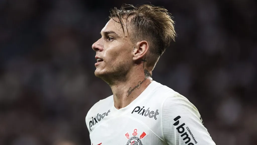Róger Guedes se declara ao Corinthians. Foto: Marcello Zambrana/AGIF