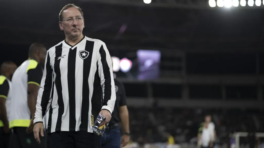 Textor, dono do Botafogo