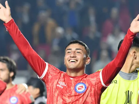 Fortaleza está perto de contratar novo atacante