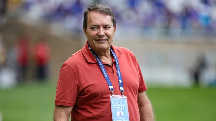 Pedrinho é criticado no Cruzeiro por saída de Dinenno.