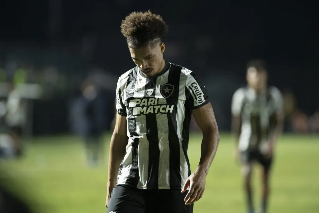 Adryelson no Grêmio deve ‘melar’ –  Foto: Jorge Rodrigues/AGIF.