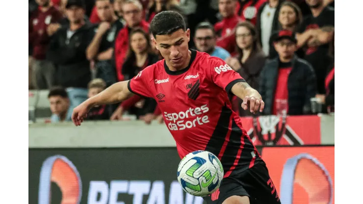 Lucas Esquivel, jogador do Athlético-PR