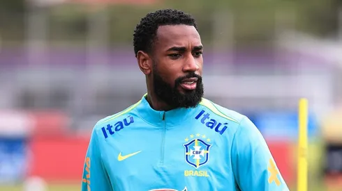 Gerson durante treino pela Seleção Brasileira no CT Joaquim Grava. Foto: Ettore Chiereguini/AGIF
