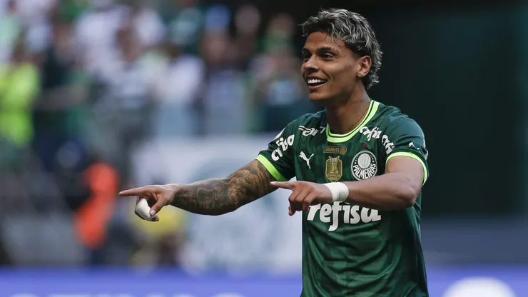 Richard Rios of Palmeiras celebrate after scoring the first goal of his team during the match between Palmeiras and Fortaleza as part of Brasileirao Series A 2023 at Allianz Parque on July 22, 2023 in Sao Paulo, Brazil.