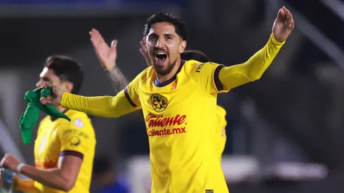MEXICO CITY, MEXICO – DECEMBER 08: Diego Valdes of America celebrates after winning the semifinal second leg match between Cruz Azul and America as part of the Torneo Apertura 2024 Liga MX at Estadio Ciudad de los Deportes on December 08, 2024 in Mexico City, Mexico. (Photo by Hector Vivas/Getty Images)