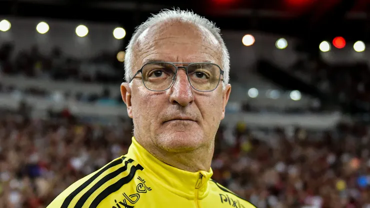 Dorival Junior tecnico do Flamengo durante partida contra o Santos no estadio Maracana pelo campeonato Brasileiro A 2022.
