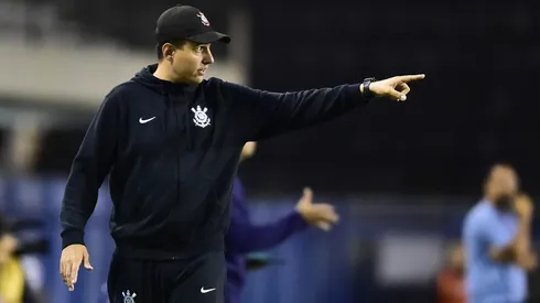 Lucas Piccinato, treinador do Corinthians fala sobre a evolução da equipe paulista na temporada (Reprodução/Staff Images/CBF)