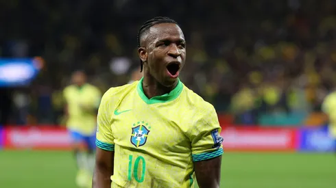 Vini Jr comemorando gol pela Seleção Brasileira diante do Paraguai. (Photo by Wagner Meier/Getty Images)