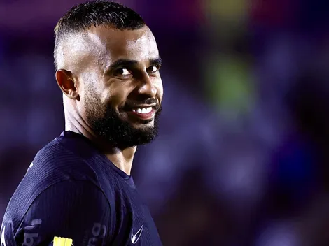 Alex Santana fala como novo reforço do Grêmio