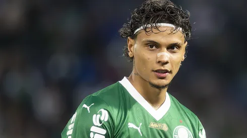 Richard Rios jogador do Palmeiras durante partida contra o São Paulo no estádio Arena Barueri pelo campeonato Brasileiro A 2025. Foto: Anderson Romão/AGIF