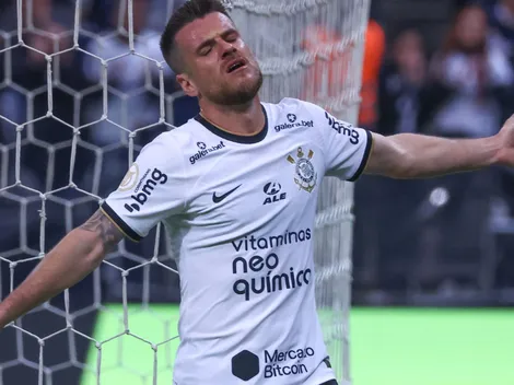 Ramiro, ex-Corinthians, responde sobre retornar ao futebol brasileiro