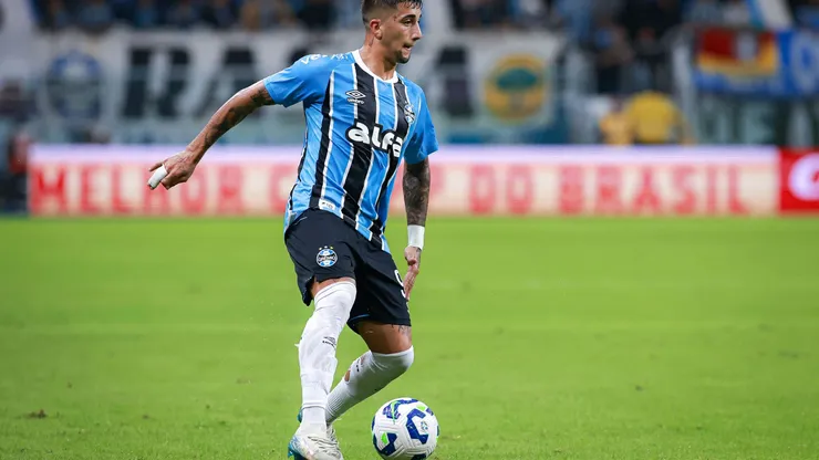 Cristian Olivera, atacante do Grêmio. Maxi Franzoi/AGIF
