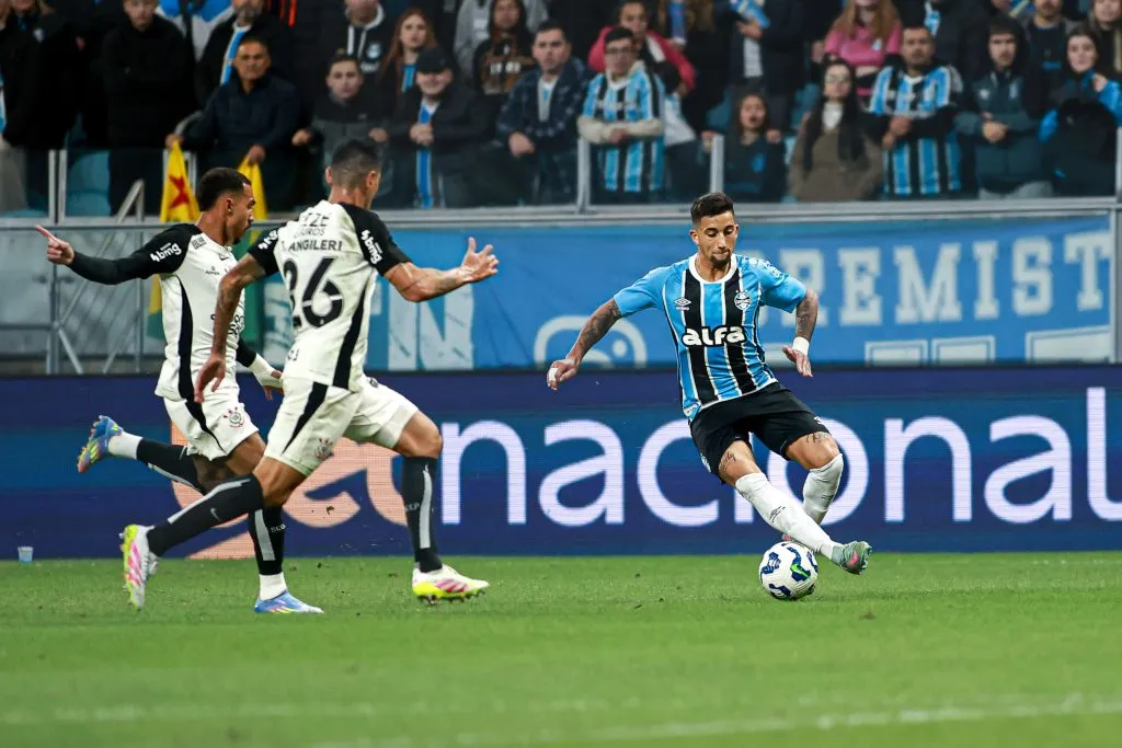 Grêmio x Corinthians pelo Campeonato Brasileiro 2025. Foto: Maxi Franzoi/AGIF