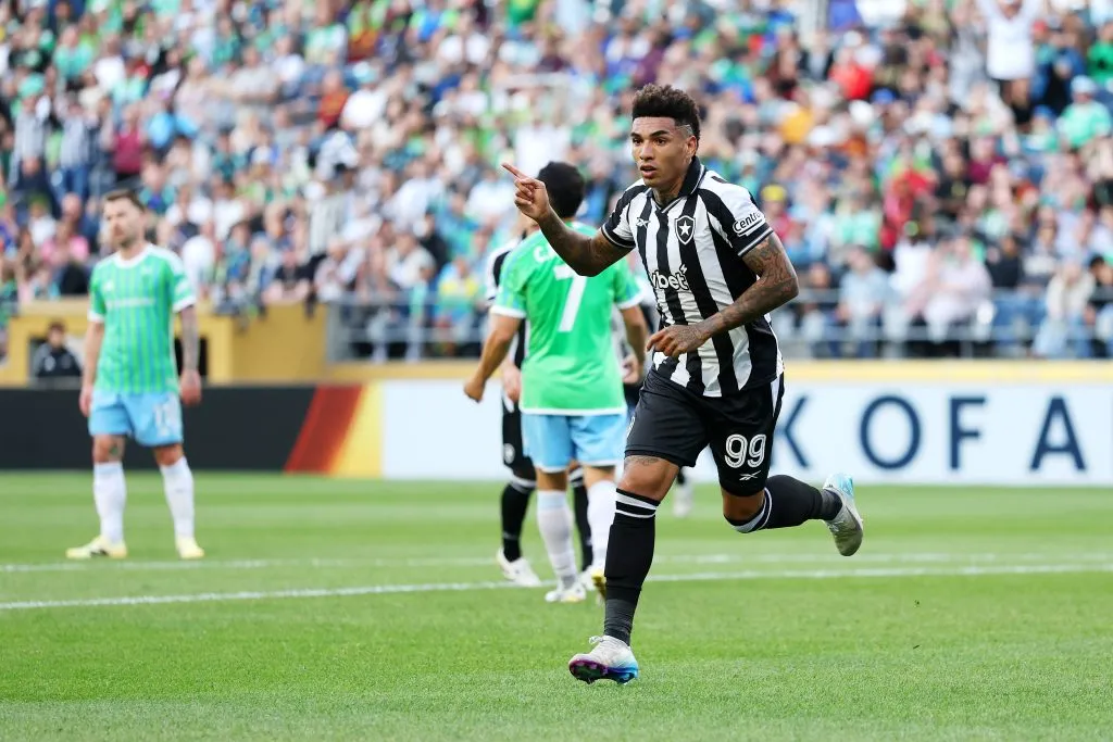 SEATTLE, WASHINGTON – JUNE 15: Igor Jesus #99 of Botafogo celebrates scoring his team’s second goal during the FIFA Club World Cup 2025 group B match between Botafogo FR and Seattle Sounders FC at Lumen Field on June 15, 2025 in Seattle, Washington. (Photo by Buda Mendes/Getty Images)