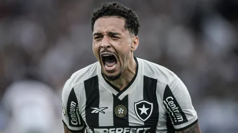 Gregore durante confronto contra o São Paulo no Brasileirão 2024.