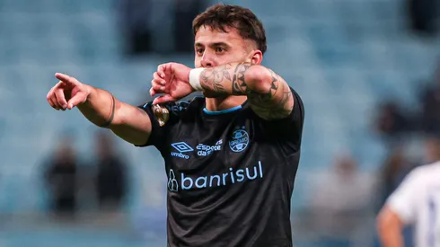 Carballo durante confronto contra o Cruzeiro no Brasileirão 2023.