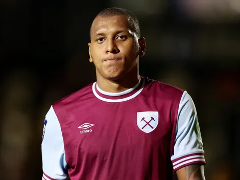 Grêmio e Internacional disputam contratação de zagueiro que atua na Inglaterra