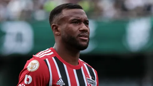 Luan aguarda por novas chances no São Paulo.