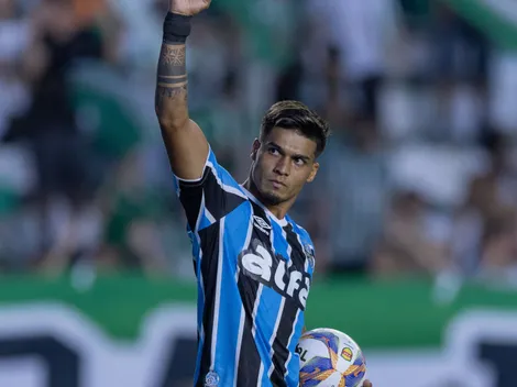 Torcida do Grêmio ironiza proposta por Matías Arezo