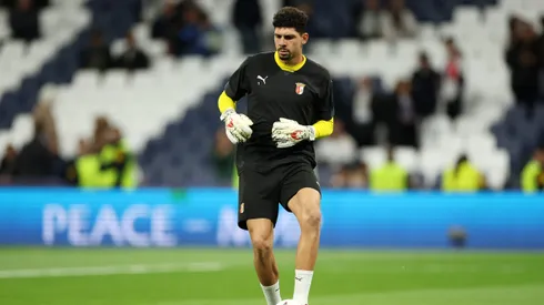 Matheus Magalhaes of SC Braga warms up prior to the UEFA Champions League match between Real Madrid and SC Braga at Estadio Santiago Bernabeu on November 08, 2023 in Madrid, Spain.