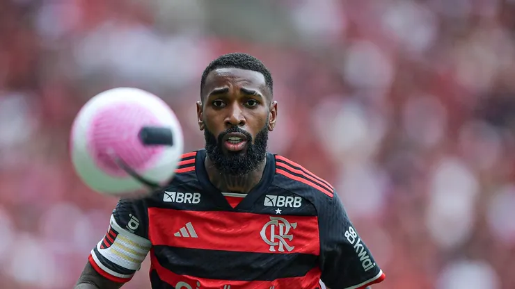Gerson jogador do Flamengo durante partida contra o Juventude no estádio Maracanã pelo campeonato Brasileiro A 2024. Foto: Thiago Ribeiro/AGIF