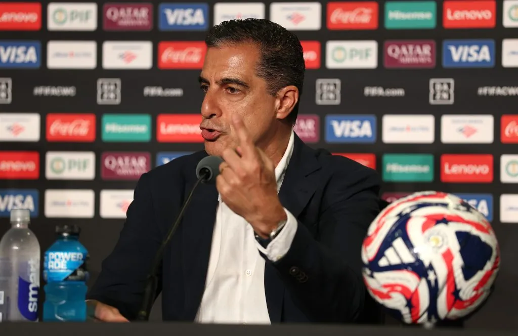 PASADENA, CALIFORNIA – JUNE 18: Botafogo head coach Renato Paiva faces the media during the Press Conference ahead of their FIFA Club World Cup 2025 match against Paris Saint Germain at Rose Bowl Stadium on June 18, 2025 in Pasadena, California. (Photo by Stu Forster/Getty Images)