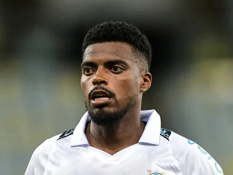 Athletico-PR negocia a contratação do zagueiro Jemerson