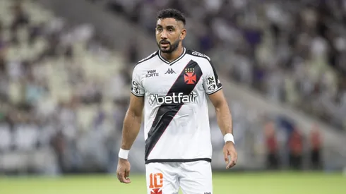 CE – FORTALEZA – 15/04/2025 – BRASILEIRO A 2025, CEARA X VASCO – payet jogador do Vasco durante partida contra o Ceara no estadio Arena Castelao pelo campeonato Brasileiro A 2025. Foto: Baggio Rodrigues/AGIF