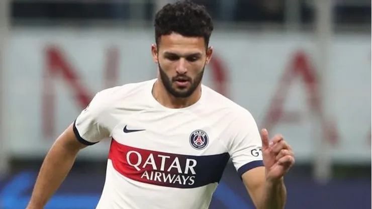 MILAN, ITALY - NOVEMBER 07: Goncalo Ramos of Paris Saint-Germain in action during the UEFA Champions League match between AC Milan and Paris Saint-Germain at Stadio Giuseppe Meazza on November 07, 2023 in Milan, Italy. (Photo by Marco Luzzani/Getty Images)