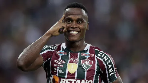 Jhon Arias comemorando gol pelo Fluminense. Foto: Alexandre Loureiro/AGIF