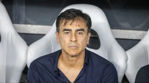 Grêmio anunciou o desligamento de Quinteros e sua comissão técnica em abril. Foto: Baggio Rodrigues/AGIF
