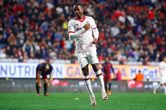 Helinho atuando no Toluca-MEX – (Photo by Gonzalo Gonzalez/Jam Media/Getty Images)