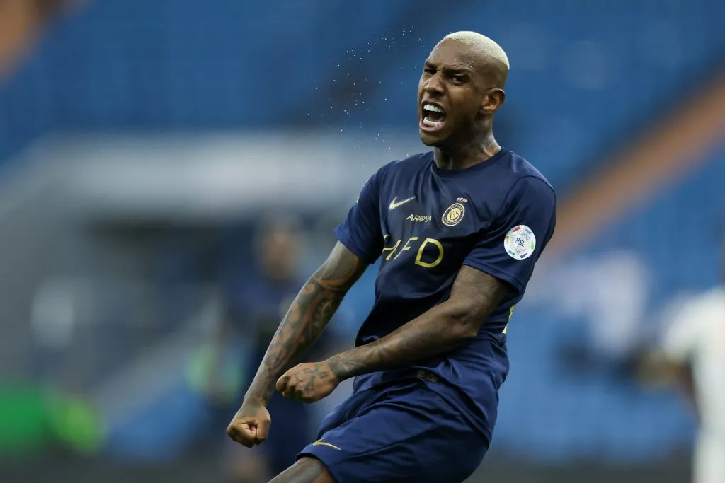 RIYADH, SAUDI ARABIA – OCTOBER 28: Anderson Talisca of Al Nassr selebrates after scoring goal during Saudi Pro League match between Al Fayfaa  And Al Nassr at King Fahd Stadium on October 28, 2023 in Riyadh, Saudi Arabia. (Photo by Yasser Bakhsh/Getty Images)
