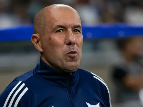 Zagueiro da Premier League pode reforçar Cruzeiro de Leo Jardim