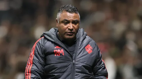 Roger Machado e elenco trabalham para melhorar desempenho do Internacional. Foto: Gilson Lobo/AGIF