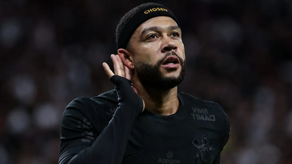 Memphis Depay, atacante do Corinthians. Imagem: Fabio Gianneli/Agif