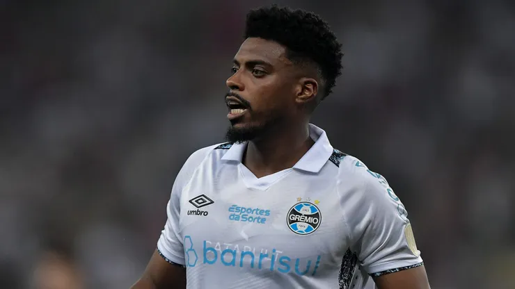Jemerson durante partida contra o Fluminense na Libertadores 2024.