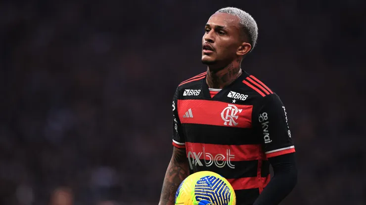 SP - SAO PAULO - 20/10/2024 - COPA DO BRASIL 2024, CORINTHIANS X FLAMENGO - Wesley jogador do Flamengo durante partida contra o Corinthians no estadio Arena Corinthians pelo campeonato Copa Do Brasil 2024. Foto: Ettore Chiereguini/AGIF
