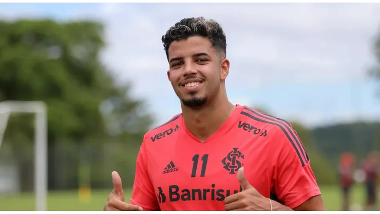 Kaique Rocha disputou apenas uma partida pelo Internacional em 2025. Foto: Ricardo Duarte/Internacional