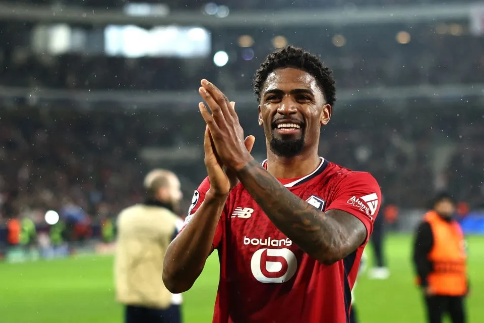 Alexandro, jogador do Lilla e da Seleção Brasileira. Foto: Sameer AL-DOUMY / AFP)