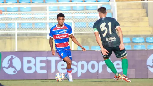 Dylan Borrero jogador do Fortaleza durante partida contra o Floresta no estadio Presidente Vargas (CE) pelo campeonato Cearense 2025.
