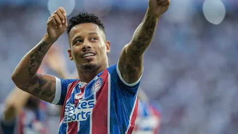 BA – SALVADOR – 16/03/2024 – CAMPEONATO BAIANO 2024 – BAHIA X JEQUIE – Rafael Ratao jogador do Bahia comemora seu gol com jogadores do seu time durante partida contra o Jequie no estadio Arena Fonte Nova pelo campeonato Baiano 2024. Foto: Jhony Pinho/AGIF