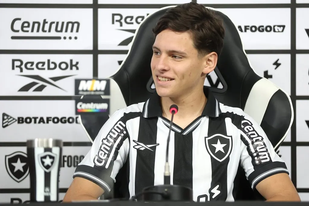 Álvaro Montoro, jogador do Botafogo. Foto: Vitor Silva/Botafogo