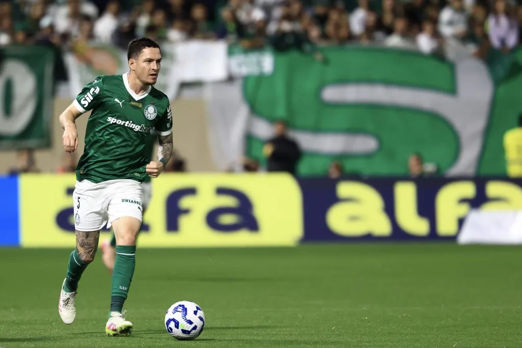 Anibal Moreno jogador do Palmeiras durante partida contra o São Paulo na Arena Barueri pelo campeonato Brasileiro A 2025. Foto: Marcello Zambrana/AGIF