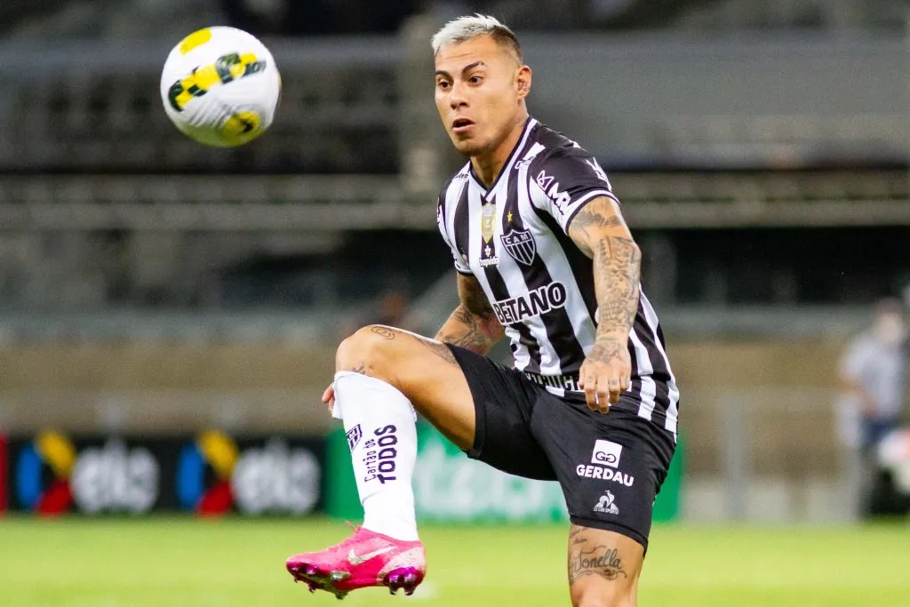 MG – Belo Horizonte – 20/04/2022 – COPA DO BRASIL 2022 ATLETICO-MG X BRASILIENSE – Eduardo Vargas  jogador do Atletico-MG durante partida contra o Brasiliense no estadio Mineirao pelo campeonato Copa do Brasil 2022. Foto: Fernando Moreno/AGIF