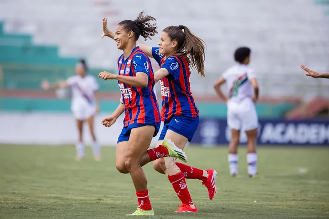 Cássia comemora gol pelo Bahia (Reprodução/Letícia Martins/EC Bahia)
