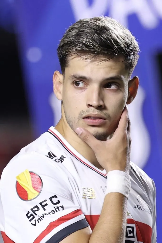 Bobadilla segue no Tricolor – Foto: Marcello Zambrana/AGIF.